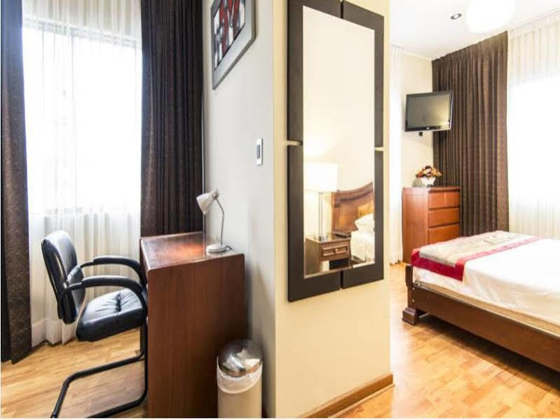 Miraflores Pacific 3*