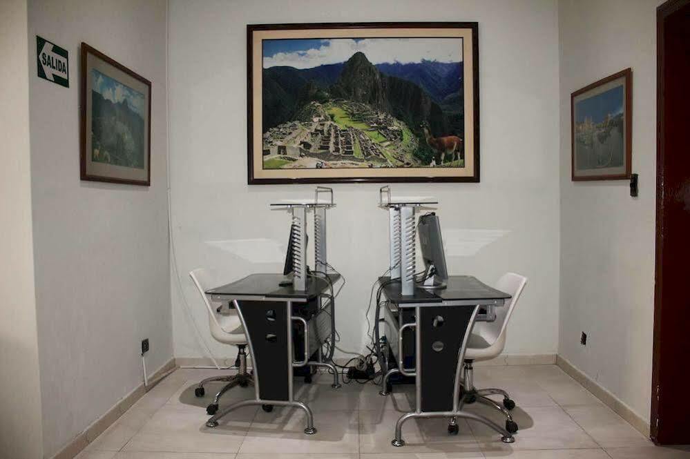 Miraflores Pacific Hotel 3*